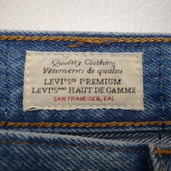 Levi's 501 Ladies Size 25/32 Button Front Distressed Light Wash Blue Jeans - Picture 3 of 16
